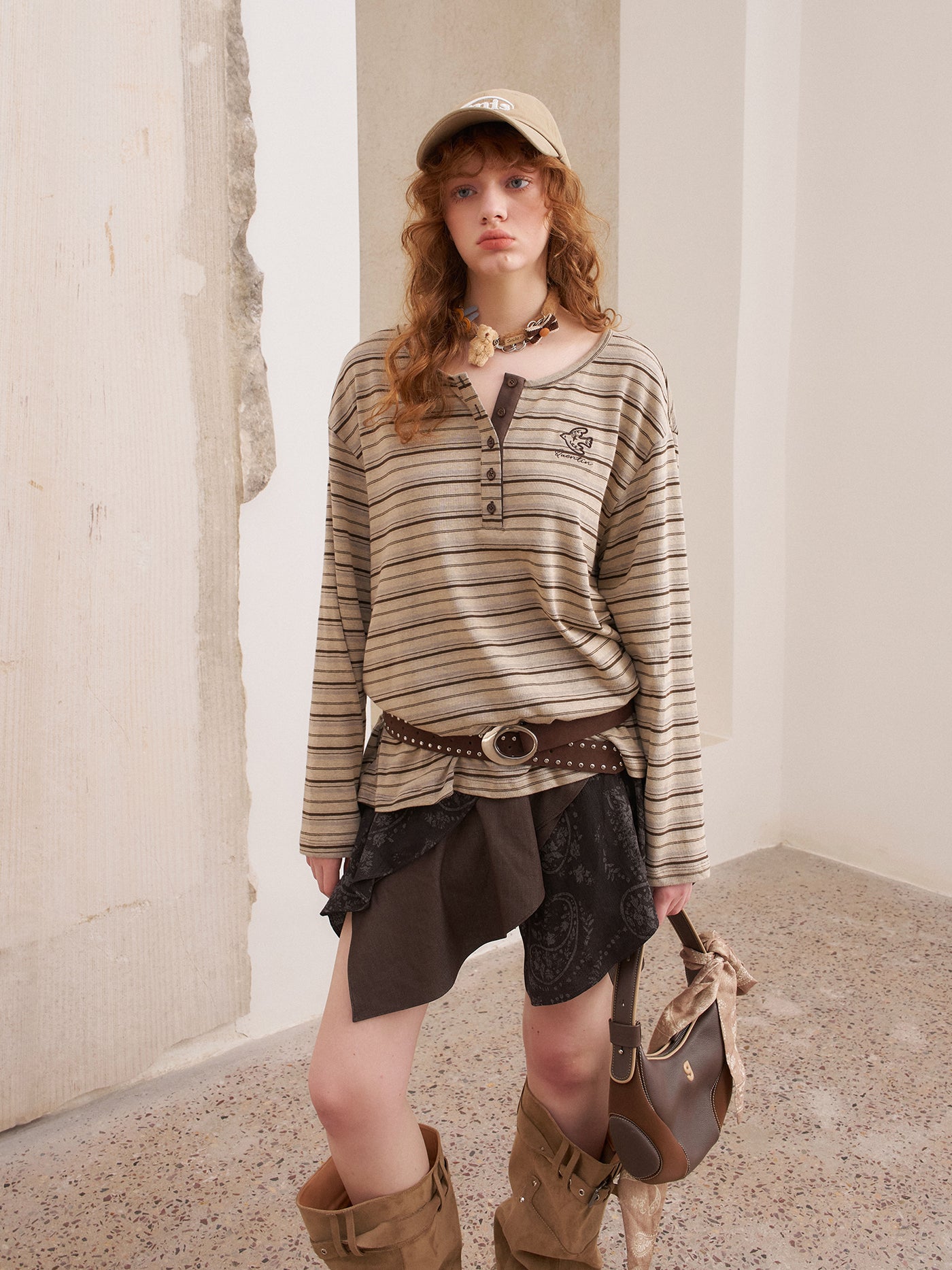 Brown Striped Loose Bird Embroidered T-shirt DID0221