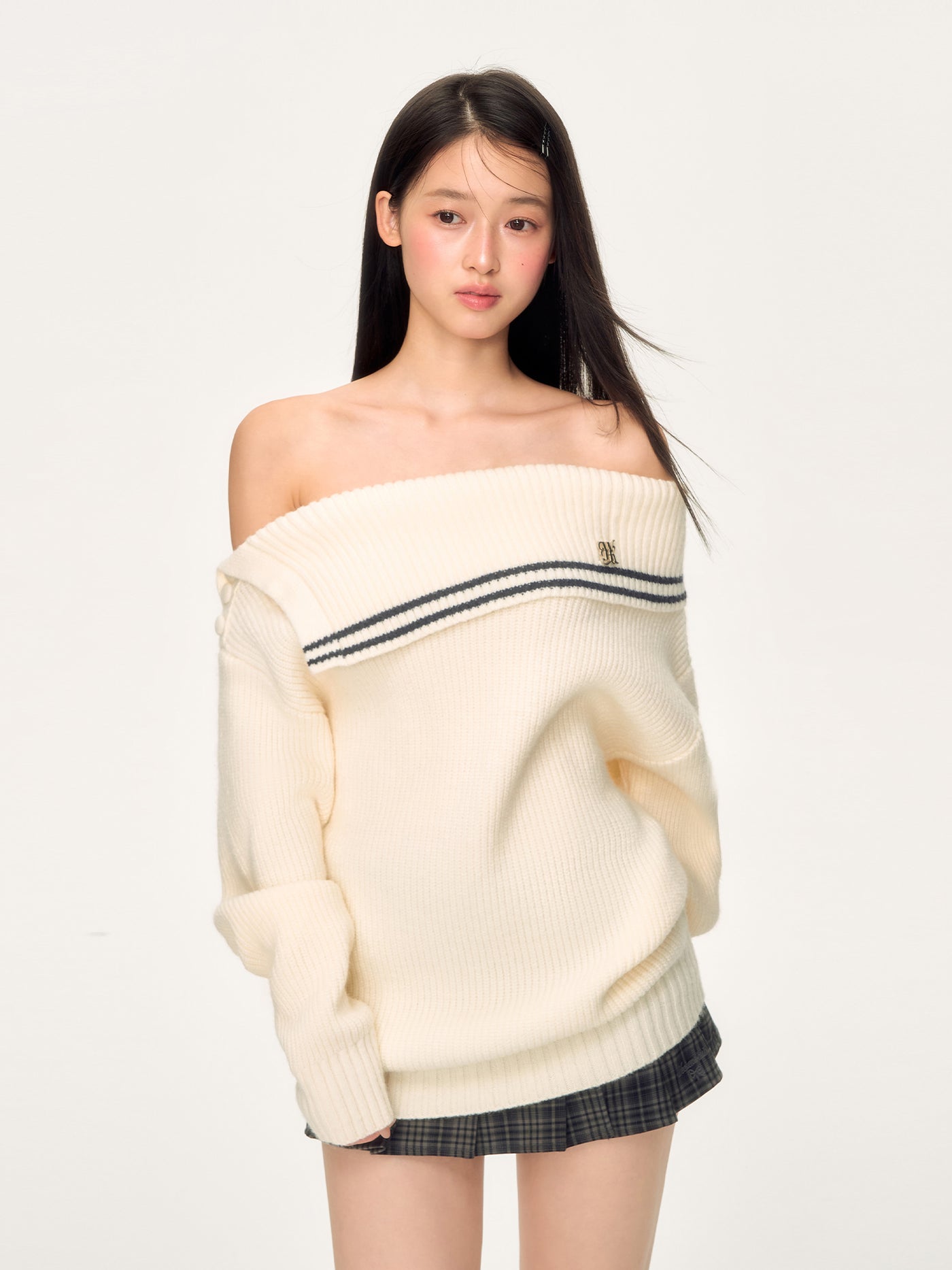 Off-shoulder Loose Style Sweater WEE0062