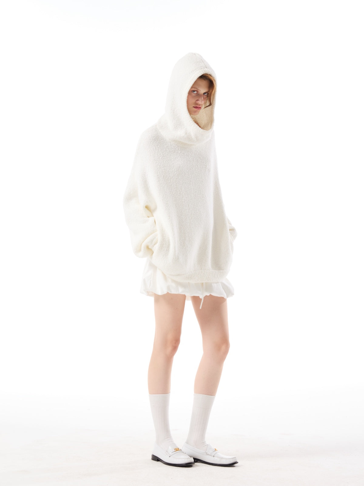 Loose Turtleneck Hooded Knit AOA0041