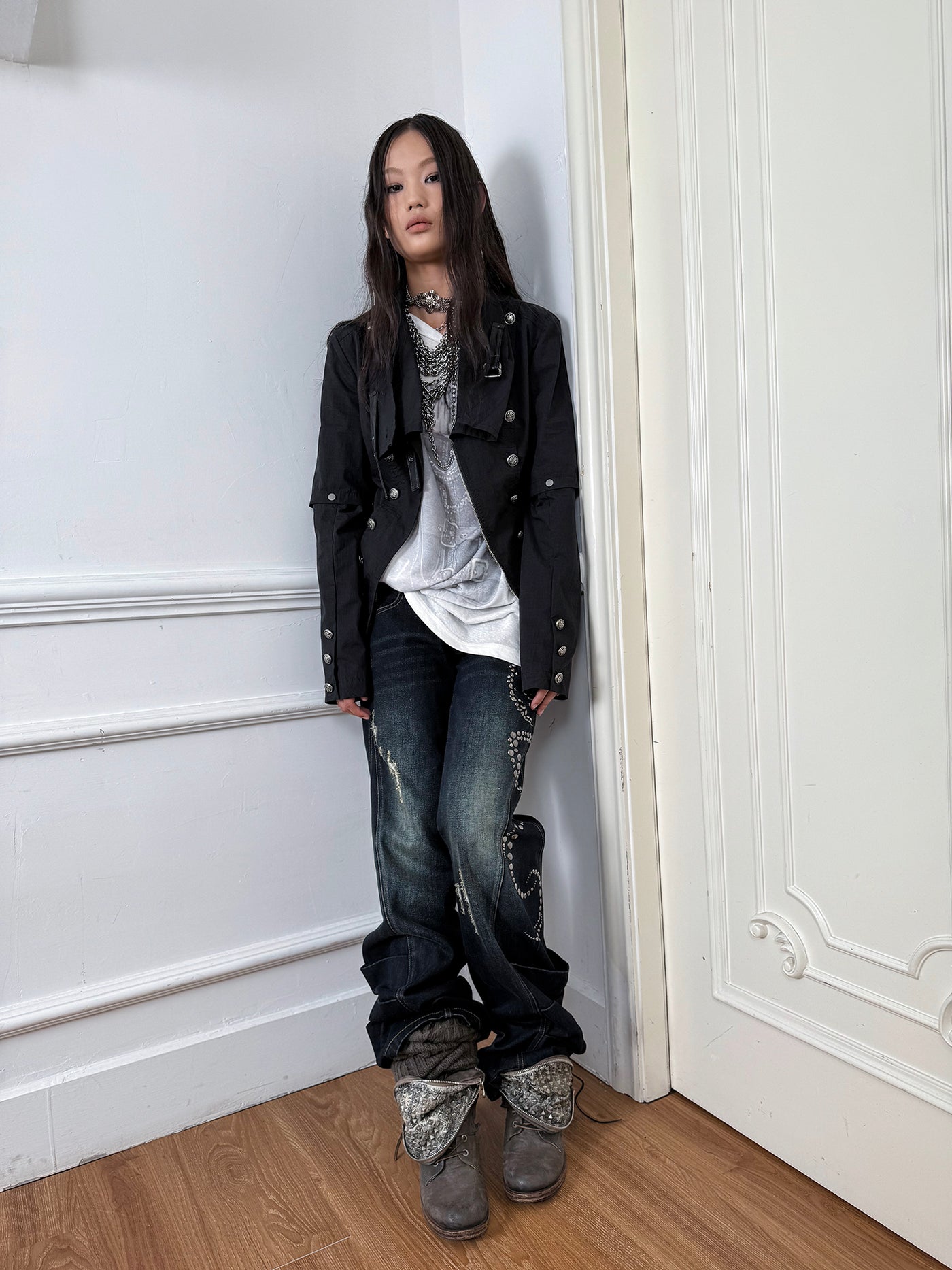 Flared Diamond-ripped Jeans DOU0123