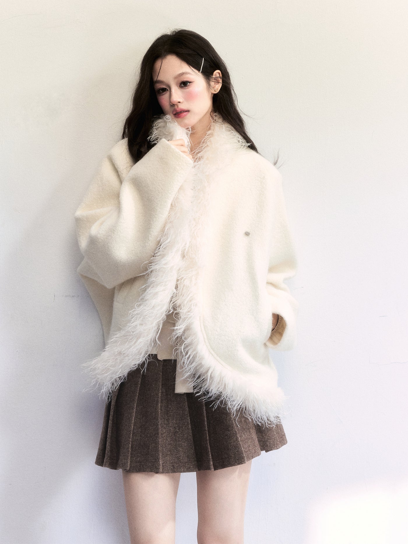 White Retro Batwing Sleeve Thick Coat FRA0511