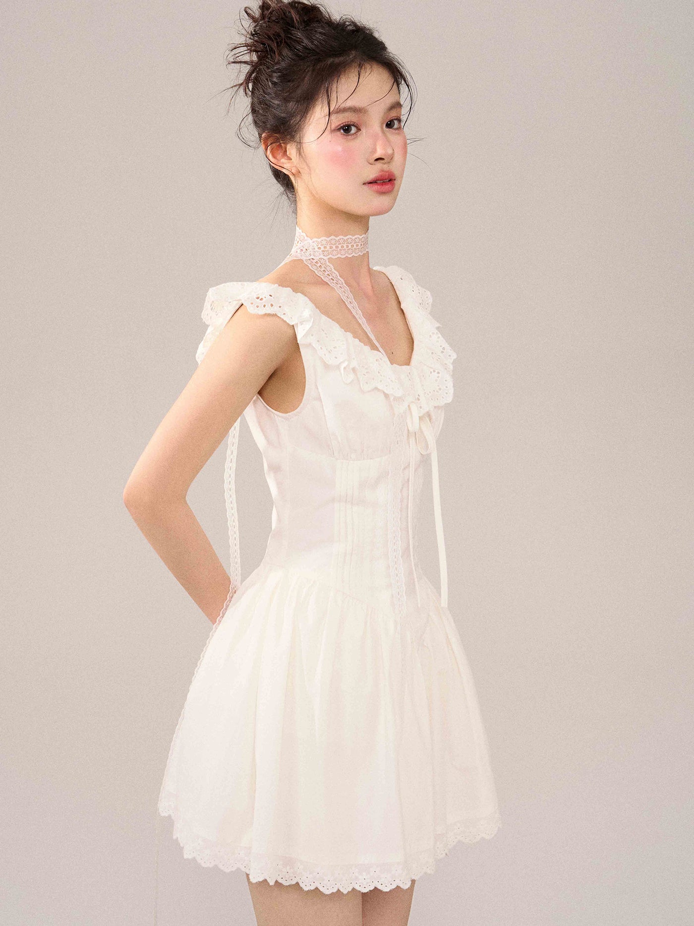 White Lace Flying Sleeve Dress SOO0016