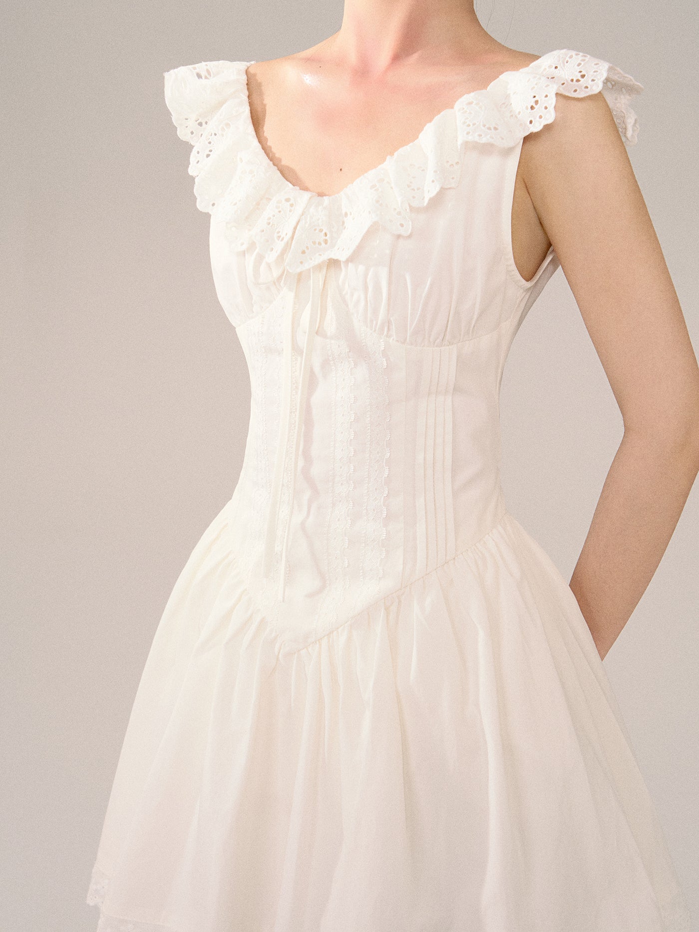 White Lace Flying Sleeve Dress SOO0016
