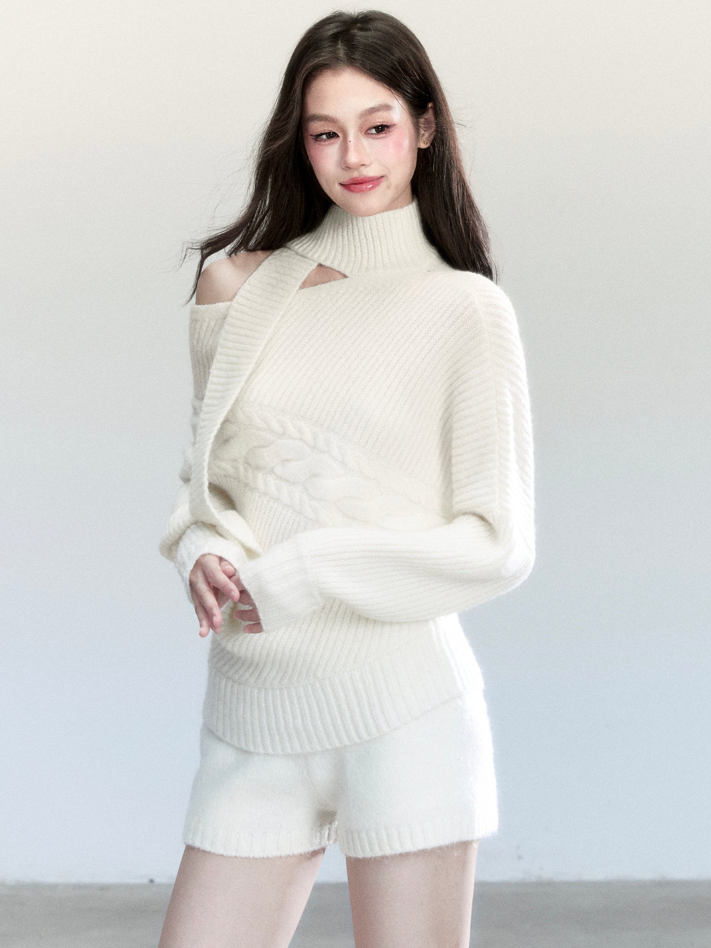 One Shoulder Scarf Sweater/Shorts FRA0456