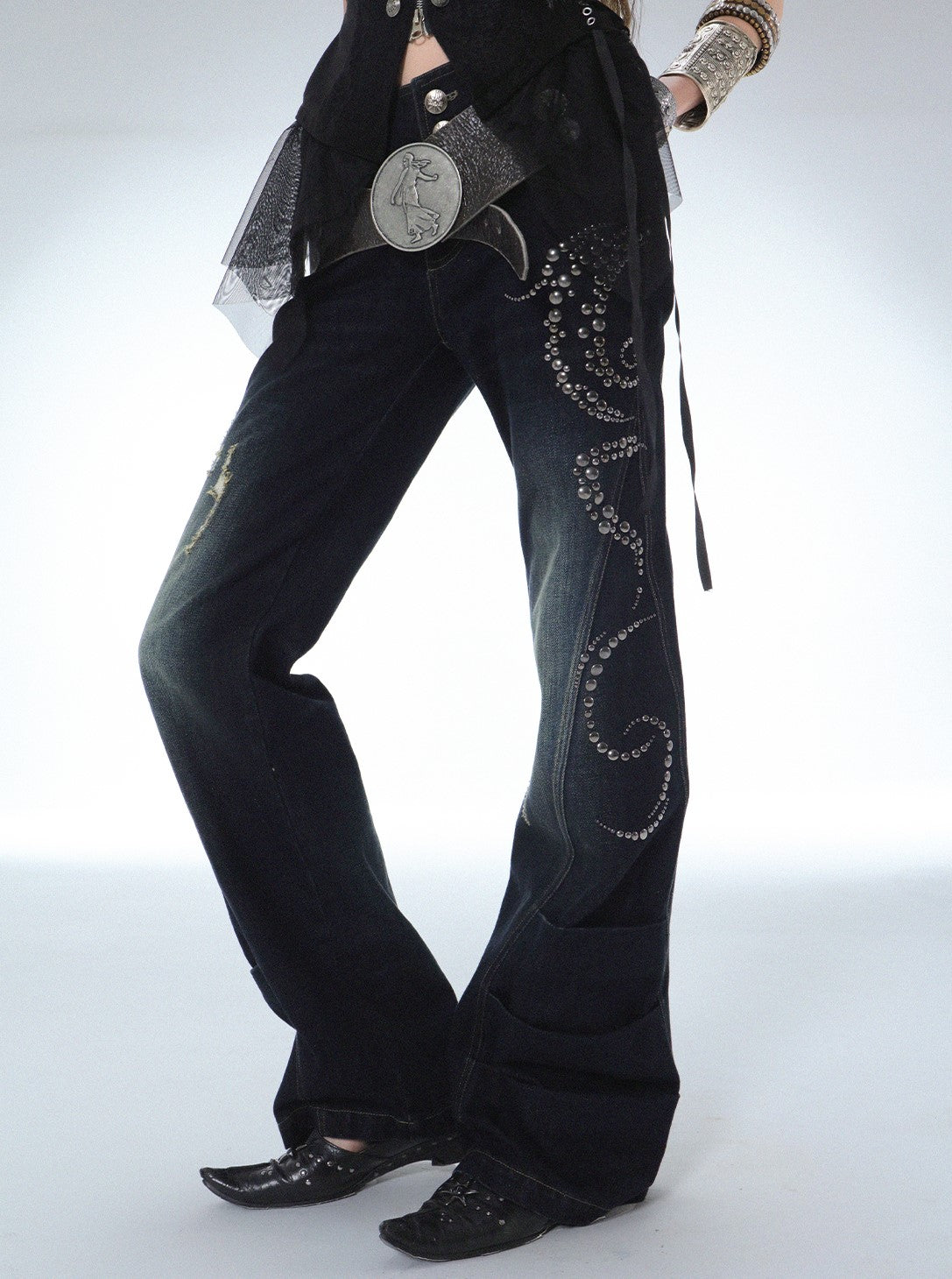 Flared Diamond-ripped Jeans DOU0123