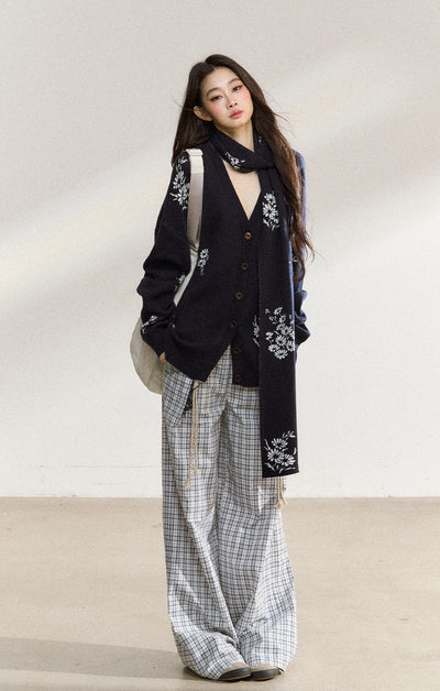 Large Flower Navy Sweater Cardigan SHI0215