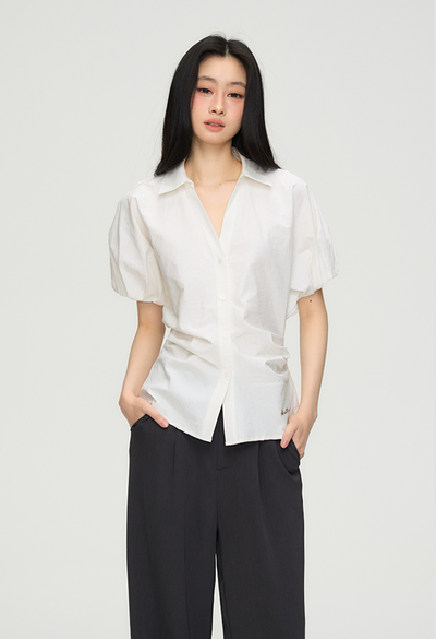 V-neck White Short-sleeved Shirt PUN0063
