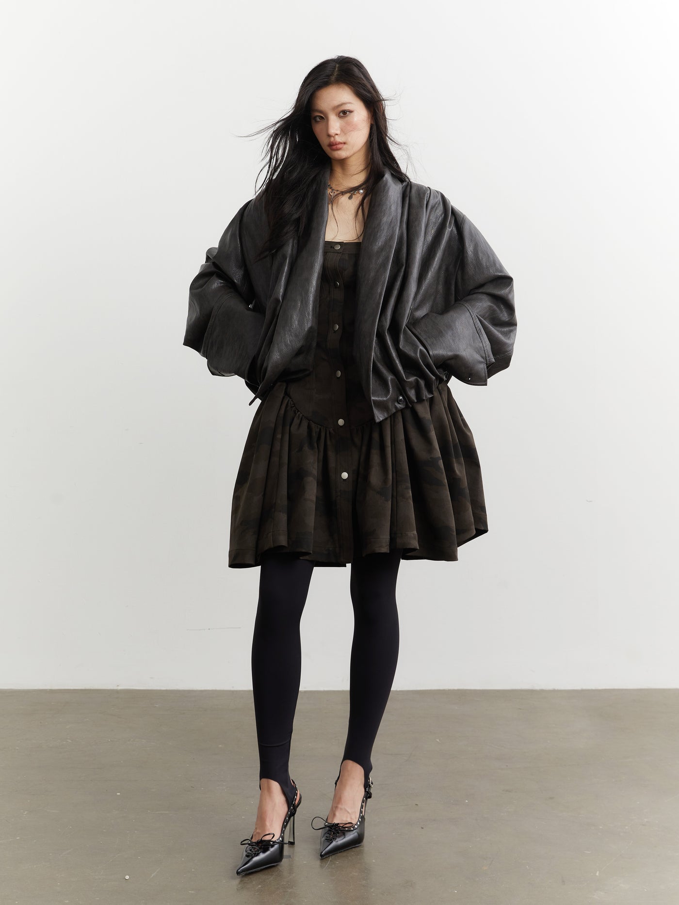 Retro Pleated Silhouette Leather Jacket JNY0255