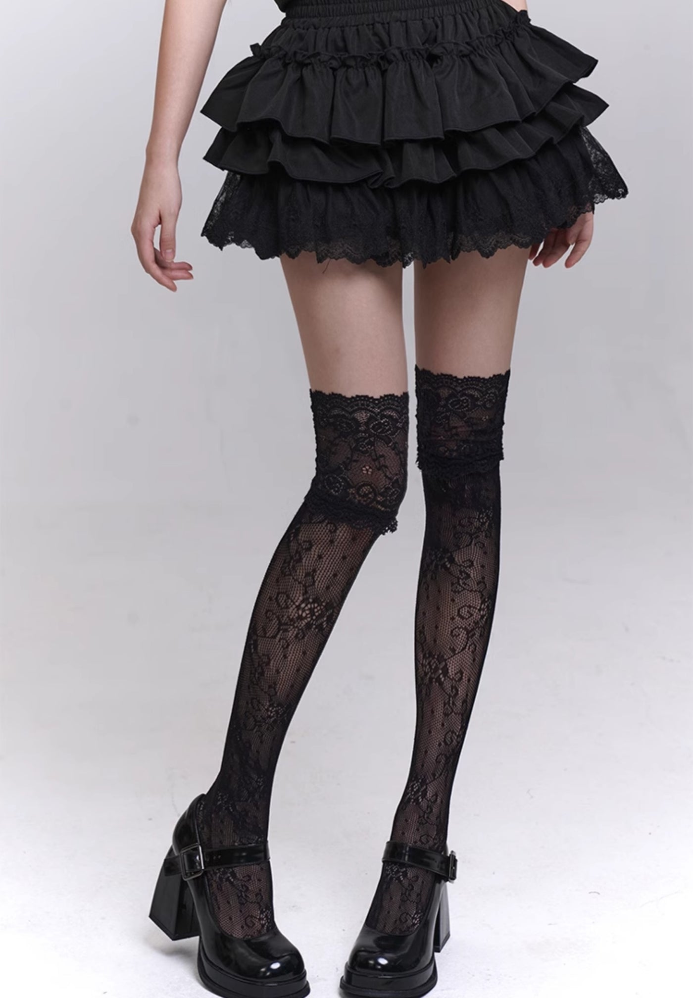 Black Puffy Cake Short Skirt LAD0199