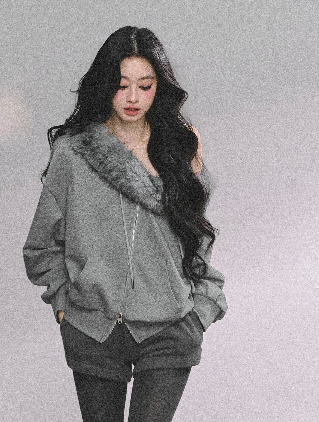 Fur Collar Sweatshirt/Shorts DIA0624