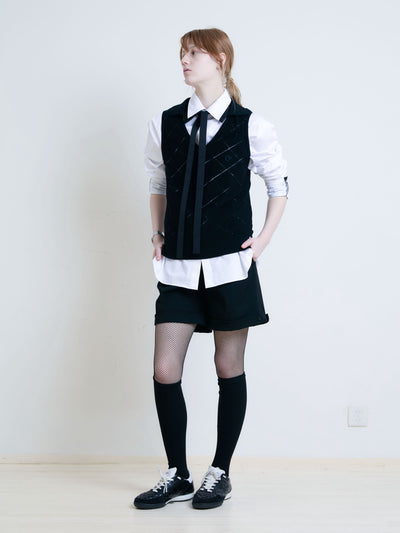 Hollow Diamond Pattern V-Neck Knit Vest AOA0024