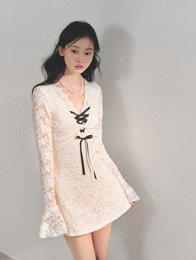 V-neck Long-Sleeved Lace Dress DIA0727