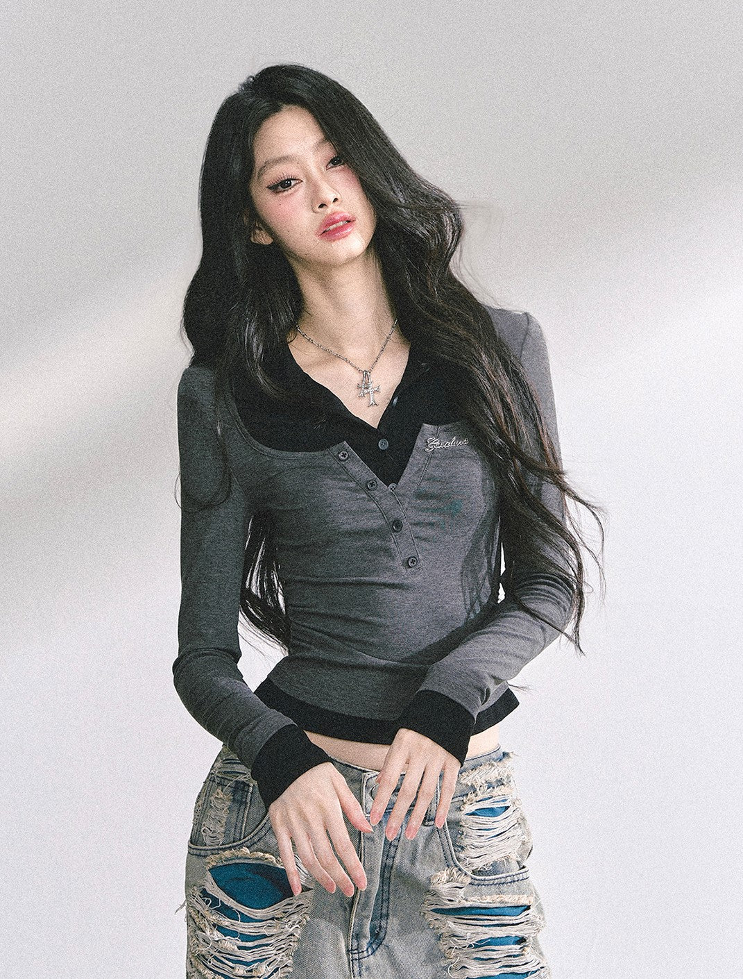 Fake Two-piece Long-sleeved T-shirt DIA0547