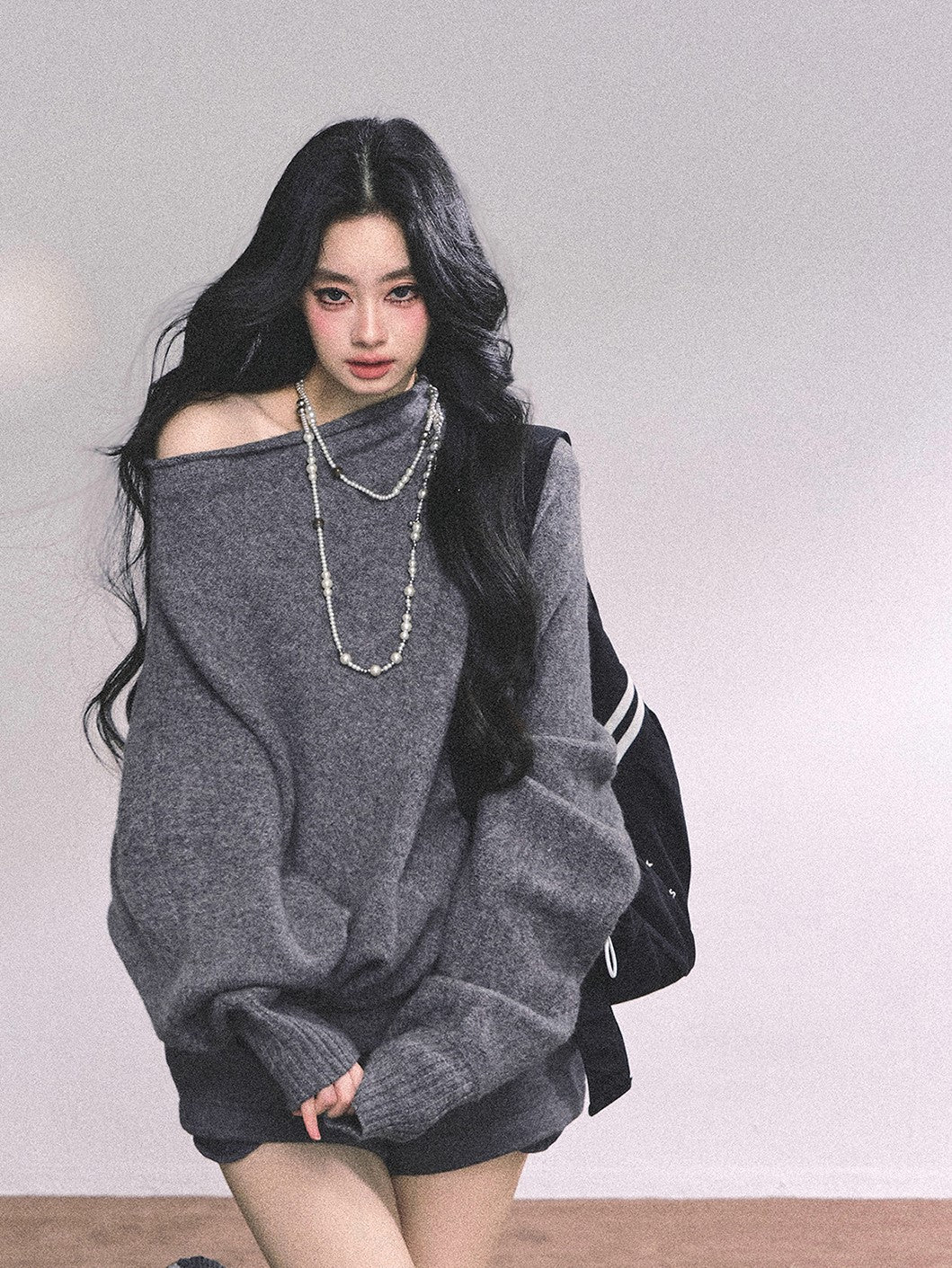 Lazy Style Off-shoulder Sweater DIA0631