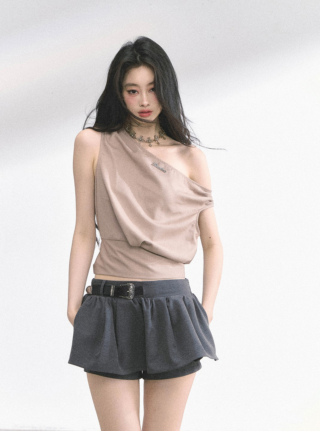 Slim Waist Off-shoulder Top DIA0494
