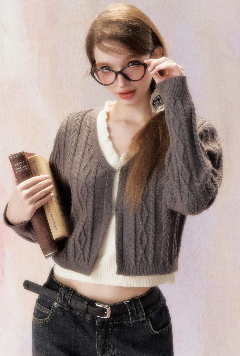 Fake Two-piece Cable Sweater SPE0029
