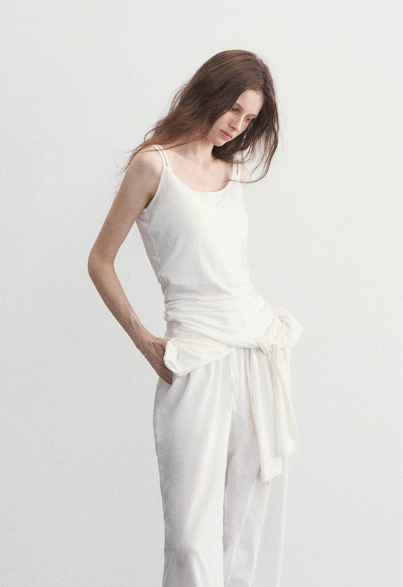 White Long-sleeved T-shirt/Camisole SPE0098