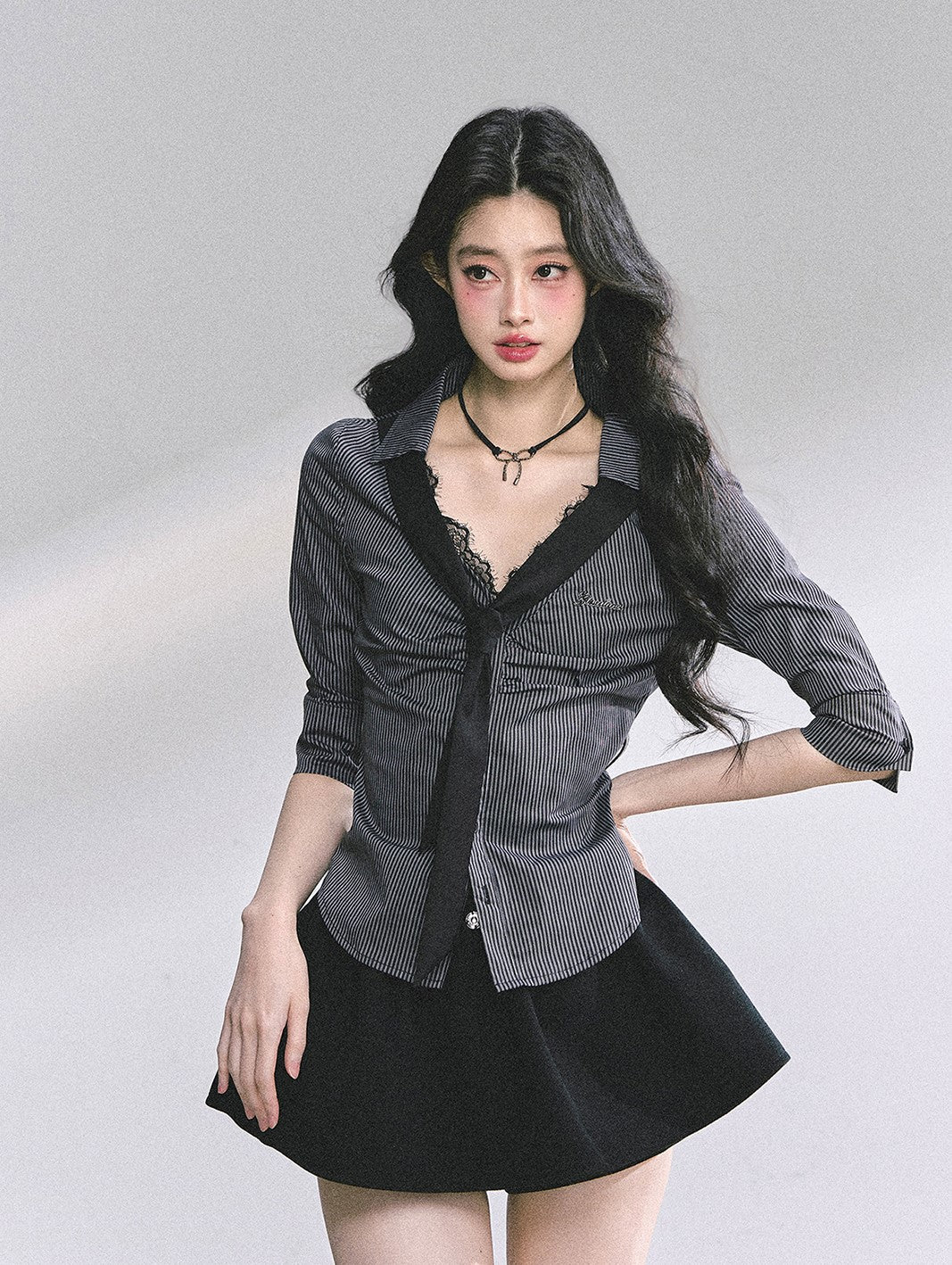 Lace Striped Slim Shirt DIA0572