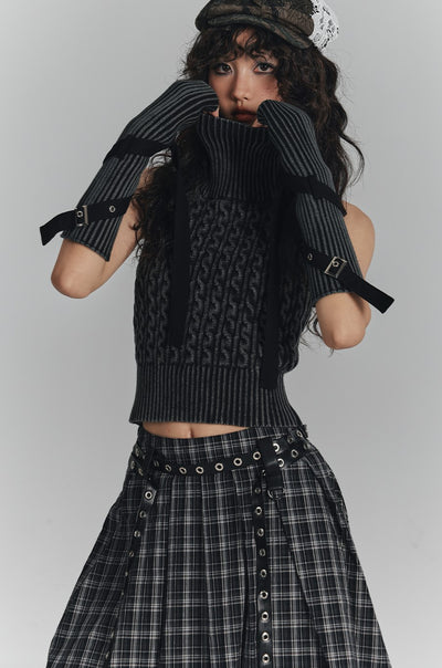 Punk Strap Sleeves Backless Sweater KIN0130