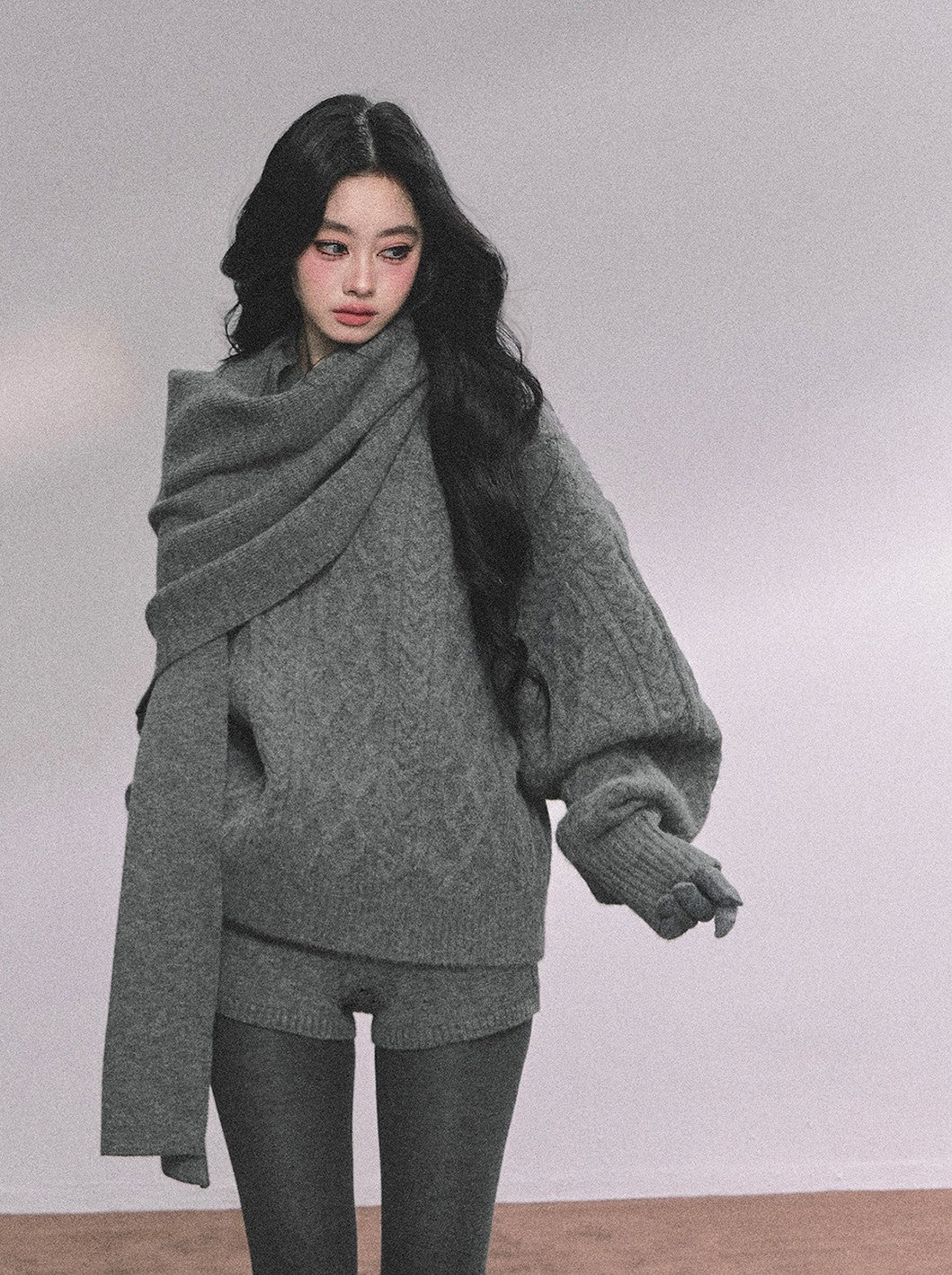 Cable Sweater/Scarf/Shorts DIA0621