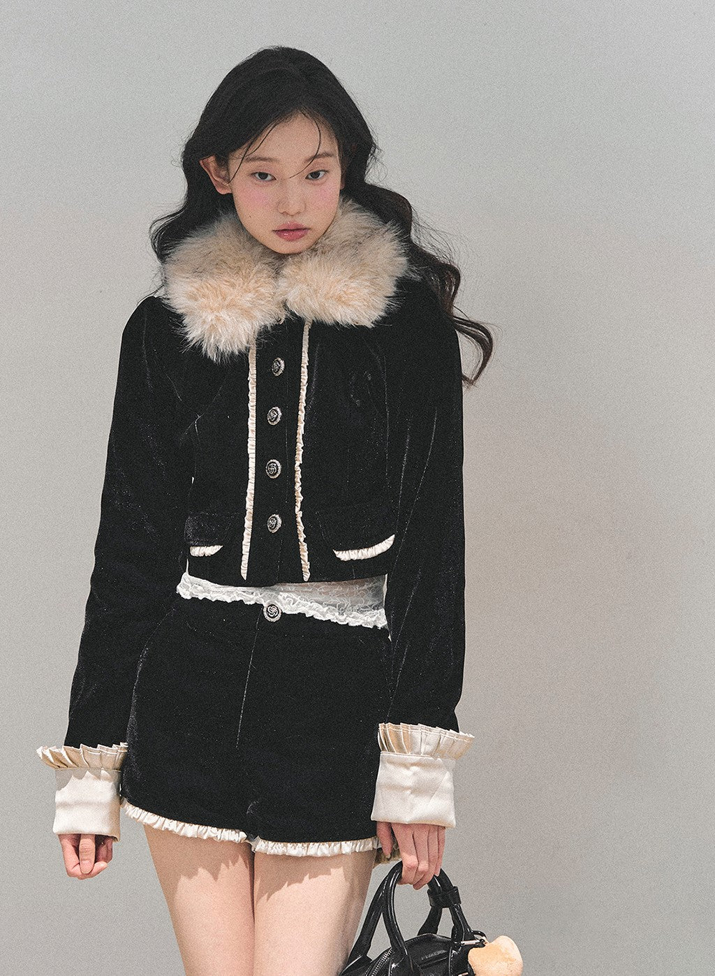 Snow Country Fur Short Jacket/Shorts DIA0702
