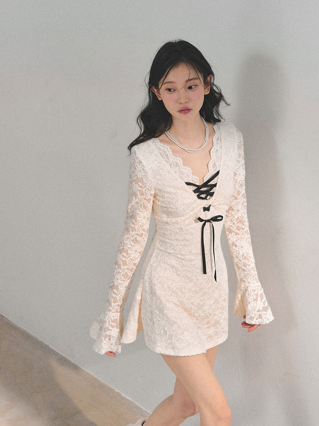 V-neck Long-Sleeved Lace Dress DIA0727