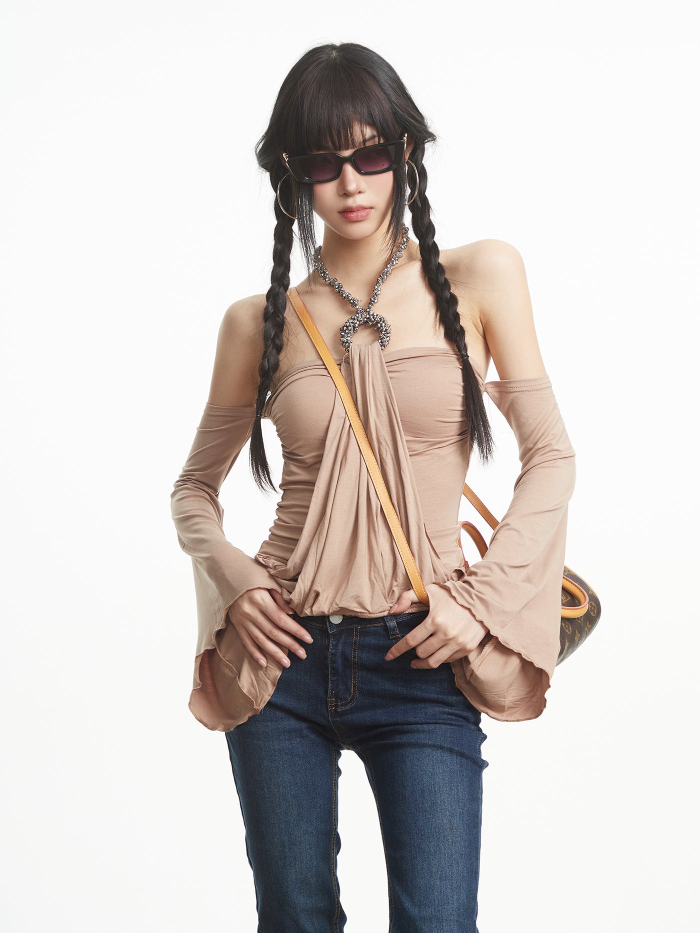 Off-Shoulder Long-Sleeve Bandeau T-Shirt UNC0312