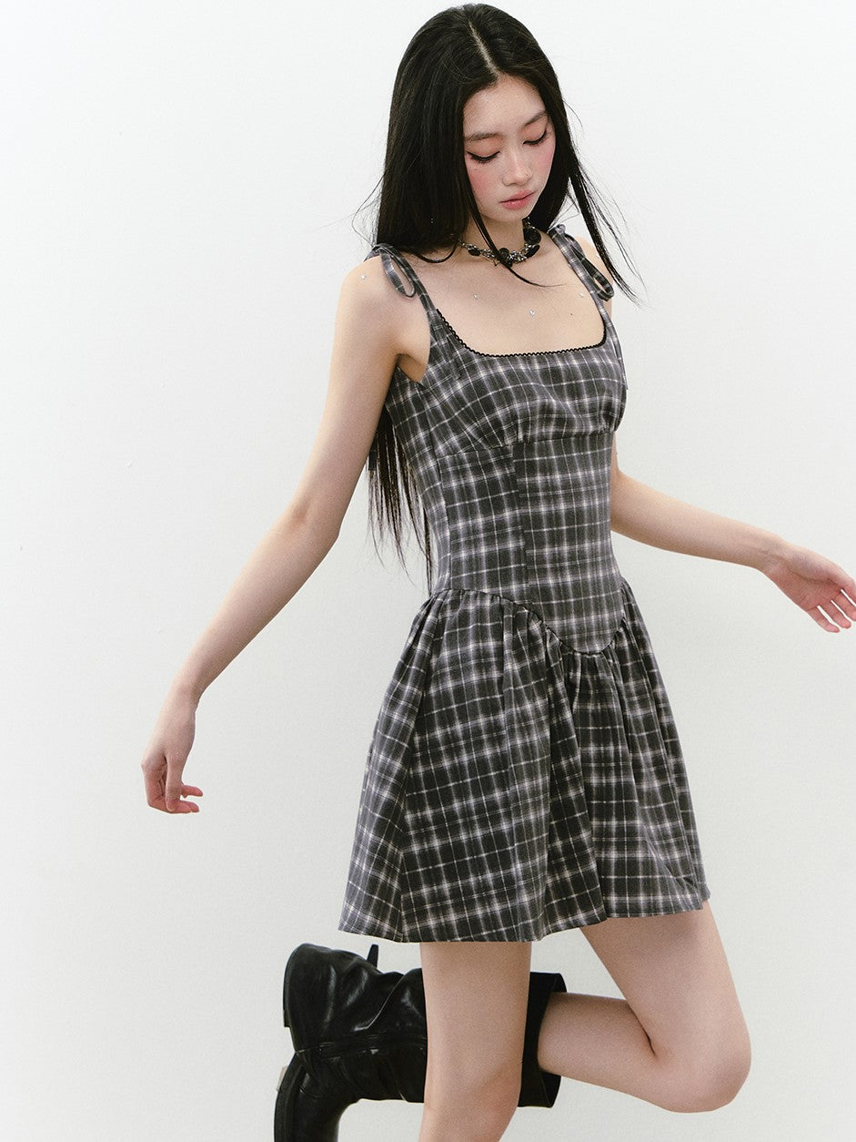 Bow Tie Plaid Suspender Dress VIA0254