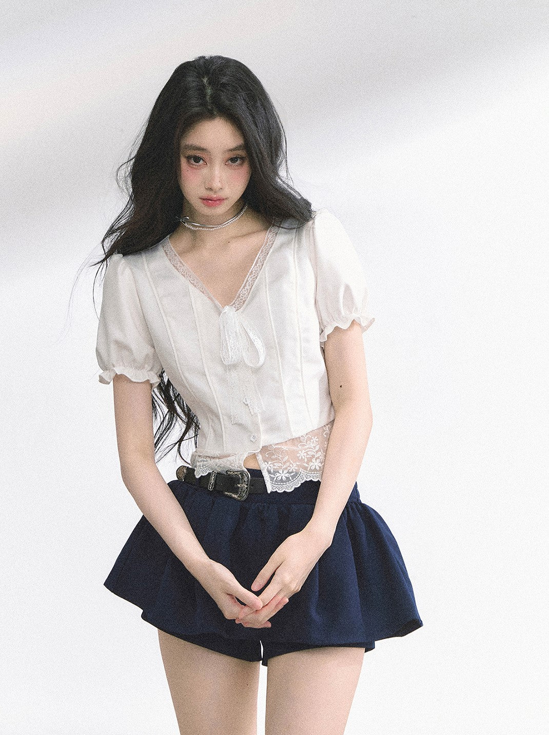 Lace V-neck Puff Sleeve Shirt DIA0521