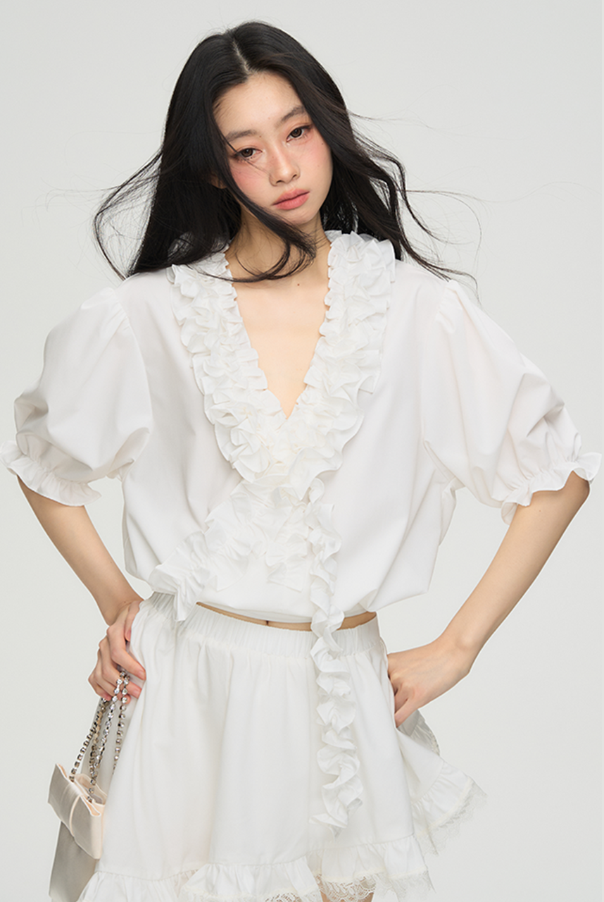 Cream Lace V-neck Shirt/Skirt PUN0068