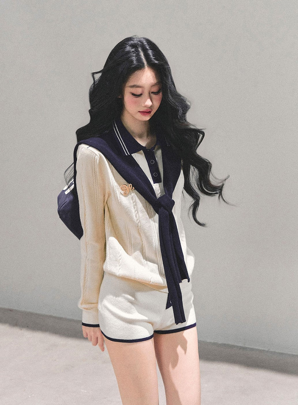 Two-Color Knitted Top/Shorts DIA0685