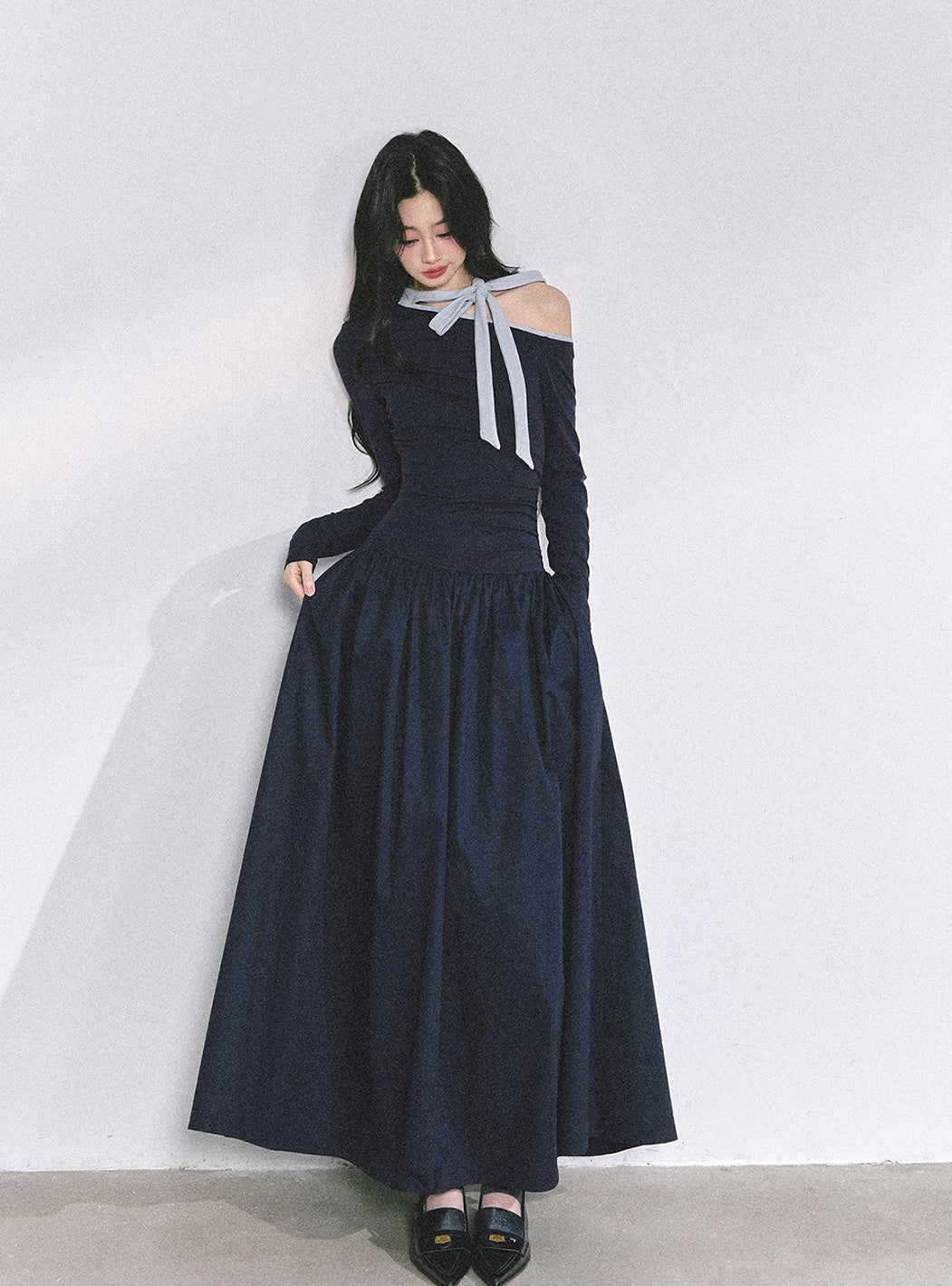 Off-shoulder Waist Slim Bow Dress DIA0574