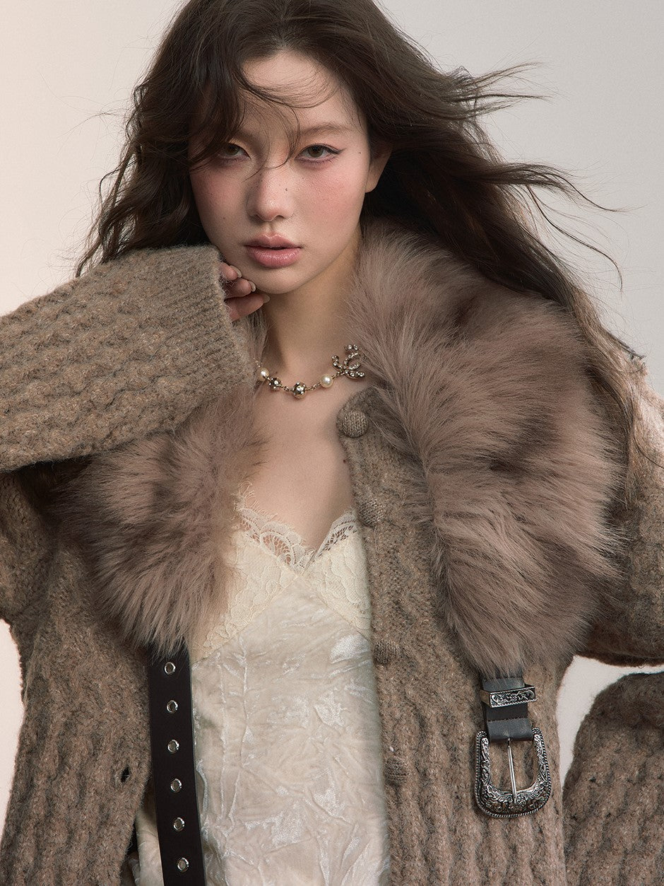 Pom-pom Embellished Loose-fitting Cardigan VIA0370