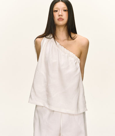Niche Oblique Shoulder Sleeveless Top ANA0037