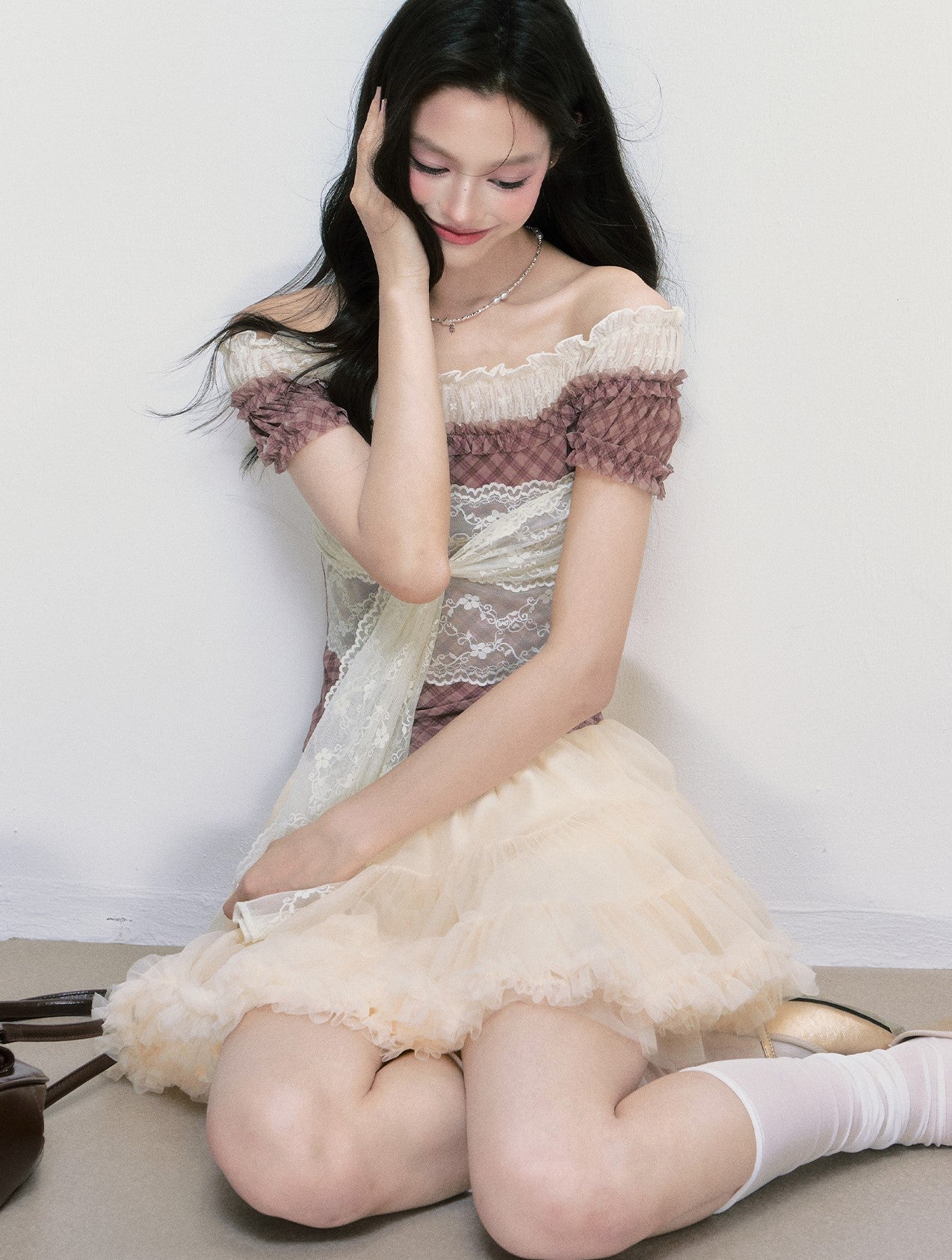One-shoulder Strap Lace Plaid Top FRA0391
