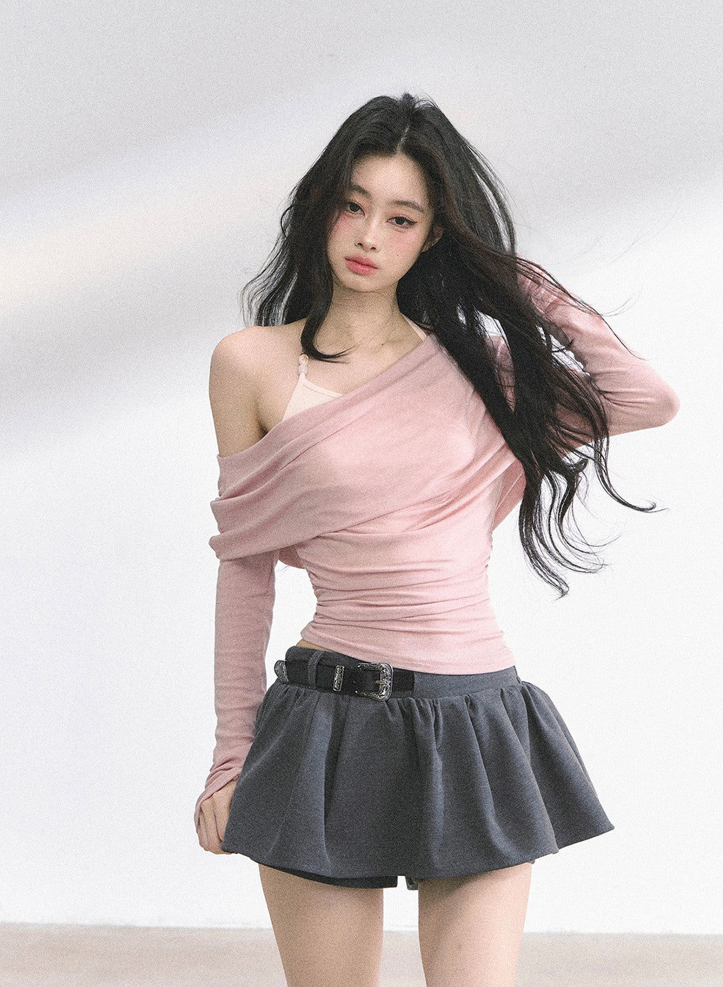 Fake Two-piece Off-Shoulder T-shirt DIA0528