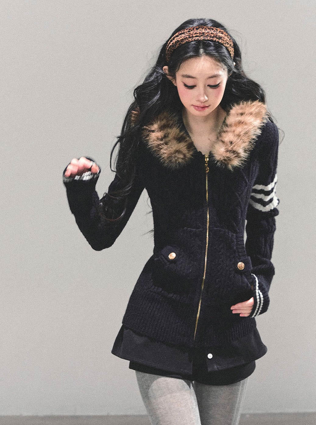 Long-sleeved Hooded Knit Cardigan DIA0665