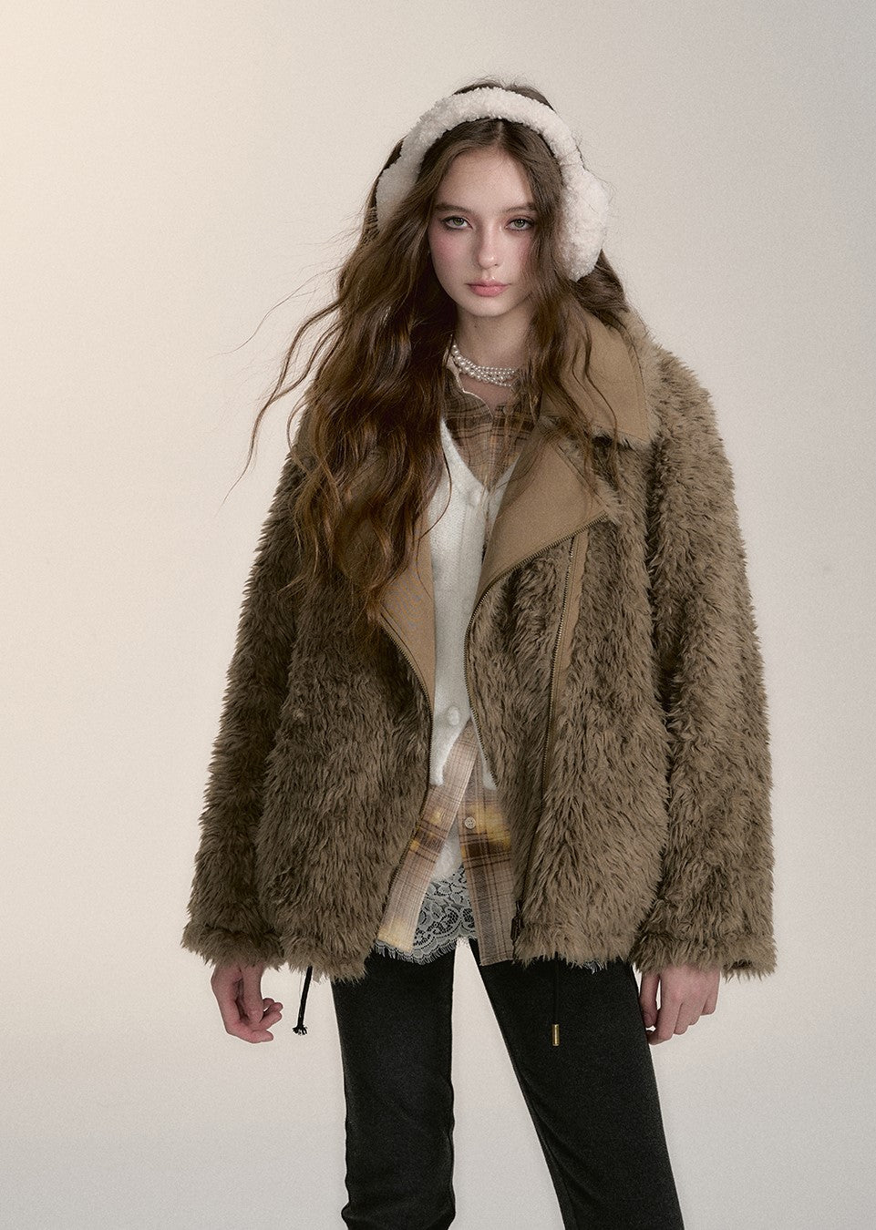 Lapel Two-wear Warm Plush Loose Fur Coat VIA0185