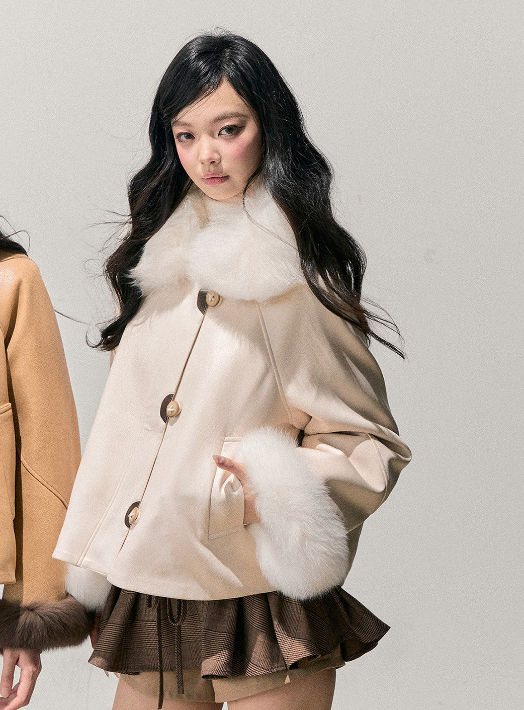 Fur Collar Plush Coat DIA0770