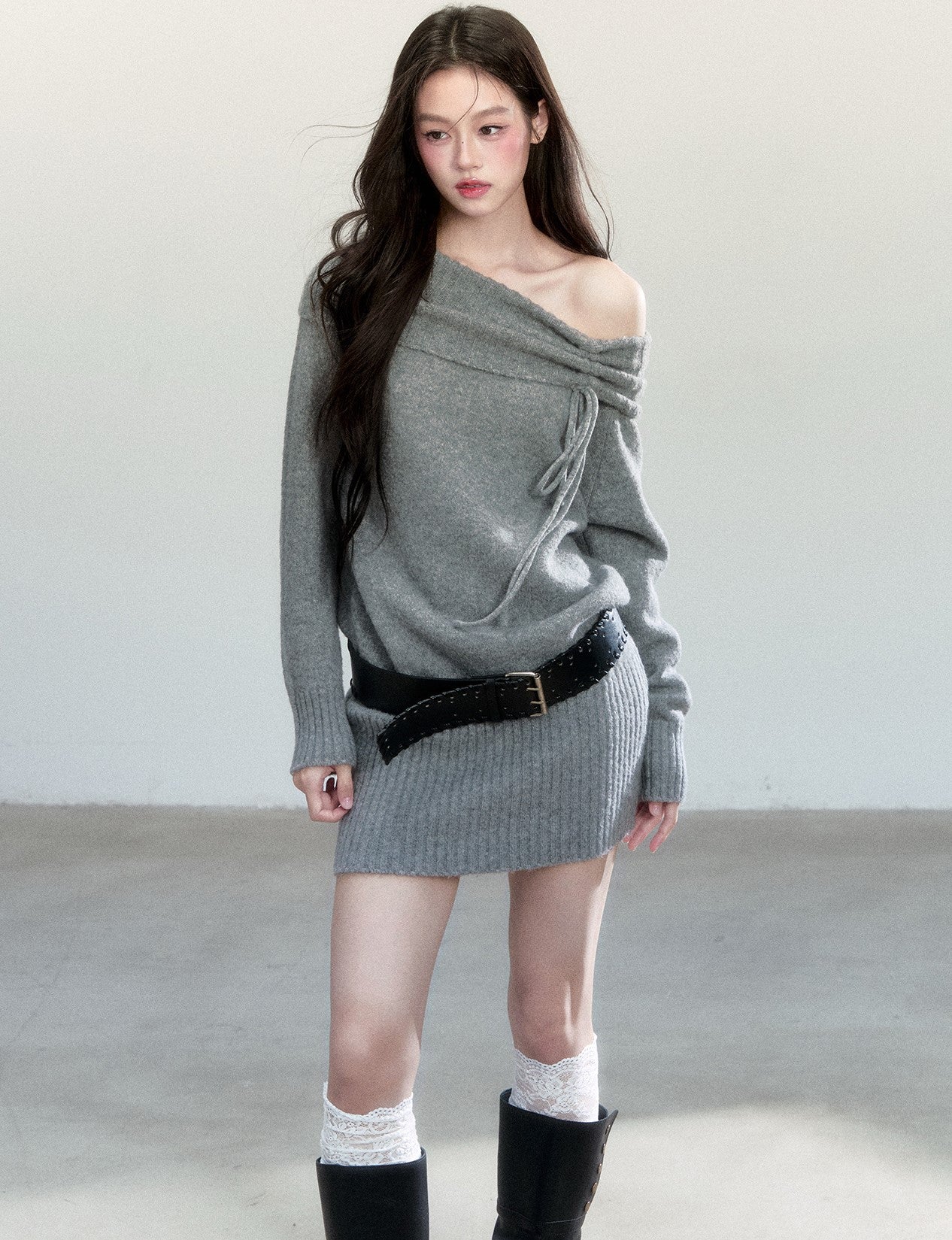 Velvet Draped Off-shoulder Knitted Dress FRA0461