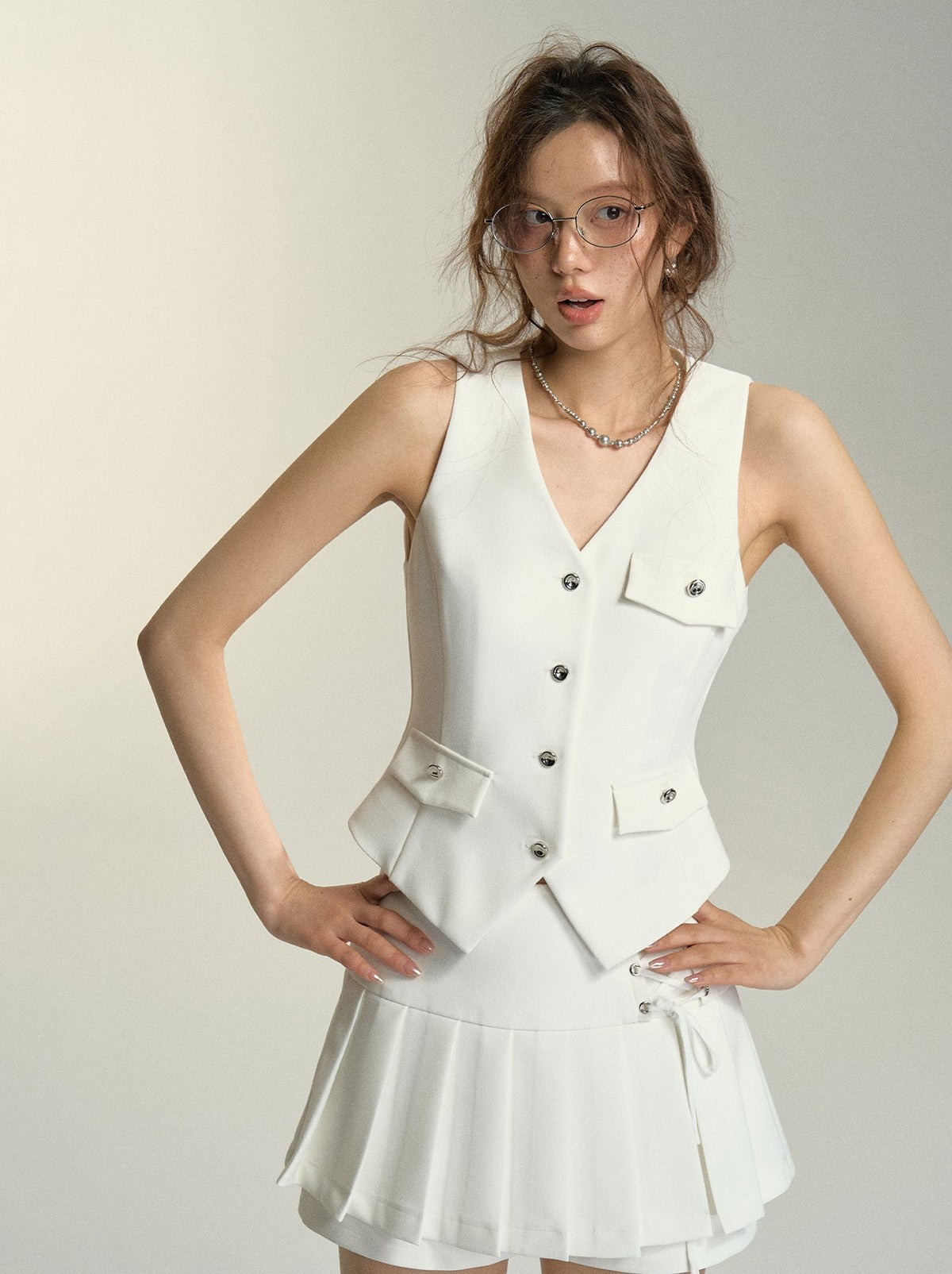 White V-Neck Vest SOM0035