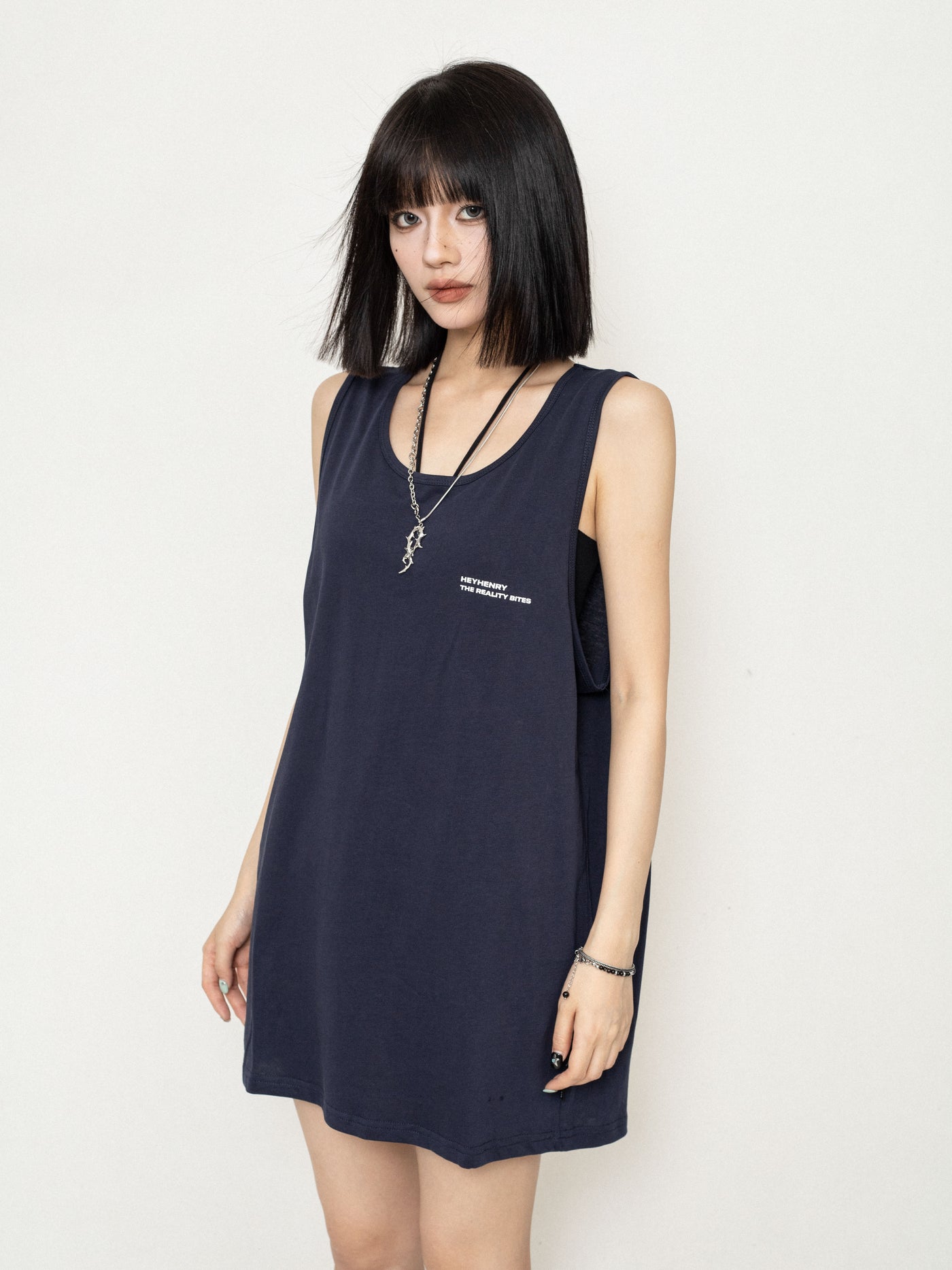 Simple Loose Casual Sleeveless Top ZER0218