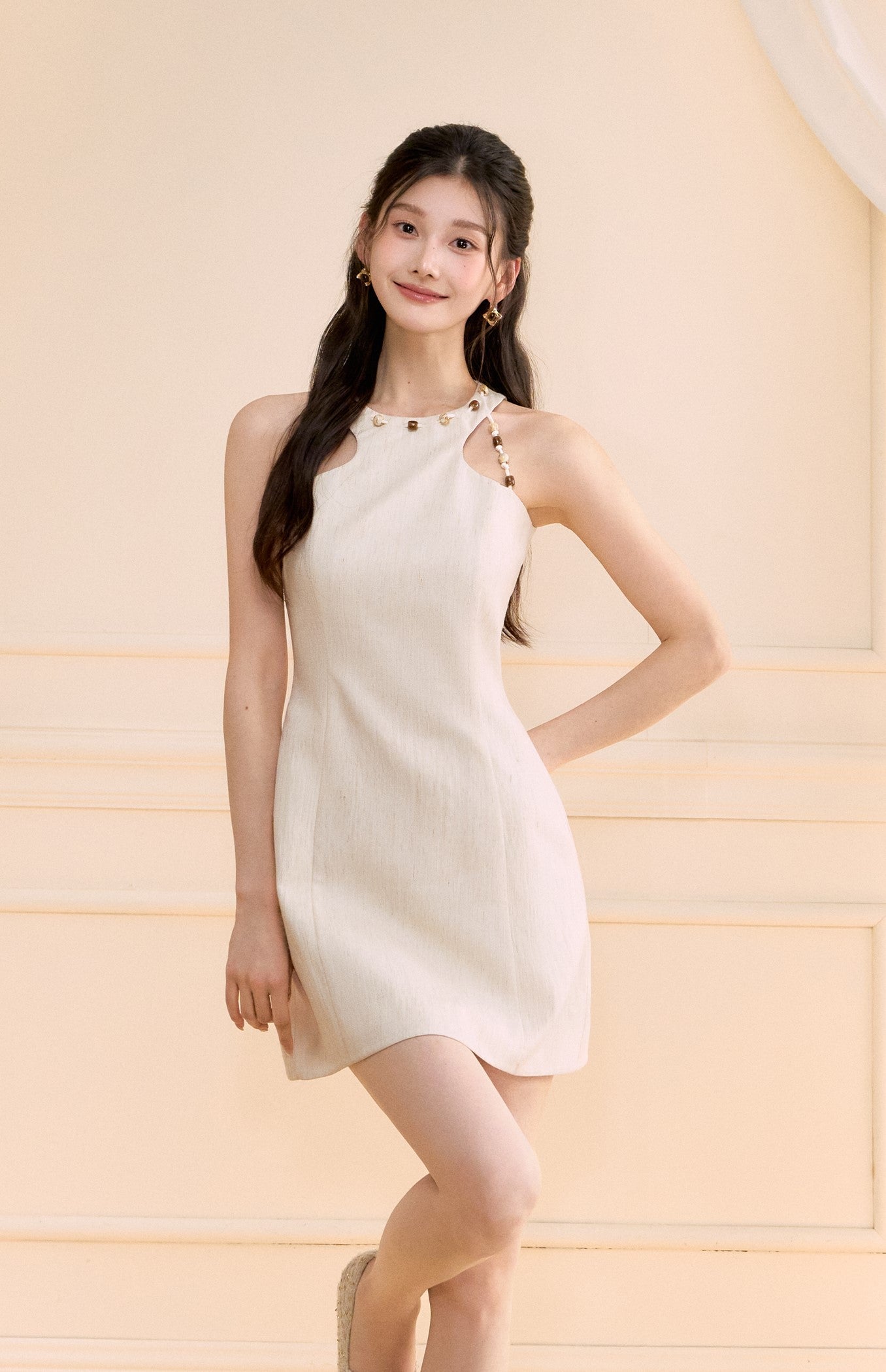 Halter Neck Beaded Linen Short Dress OSH0173