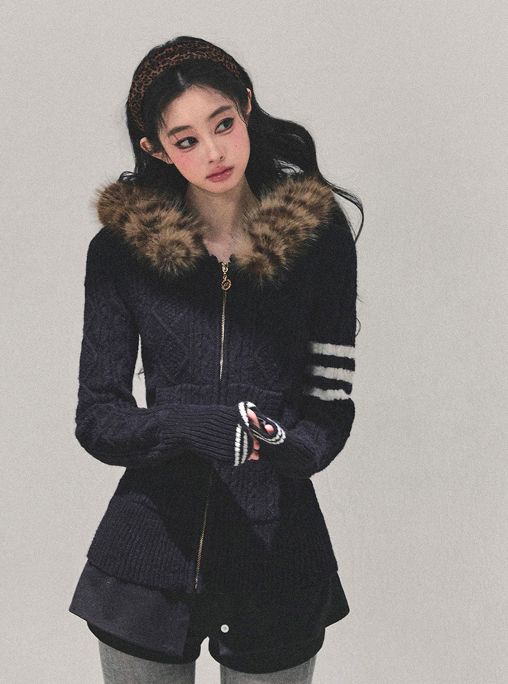 Long-sleeved Hooded Knit Cardigan DIA0665