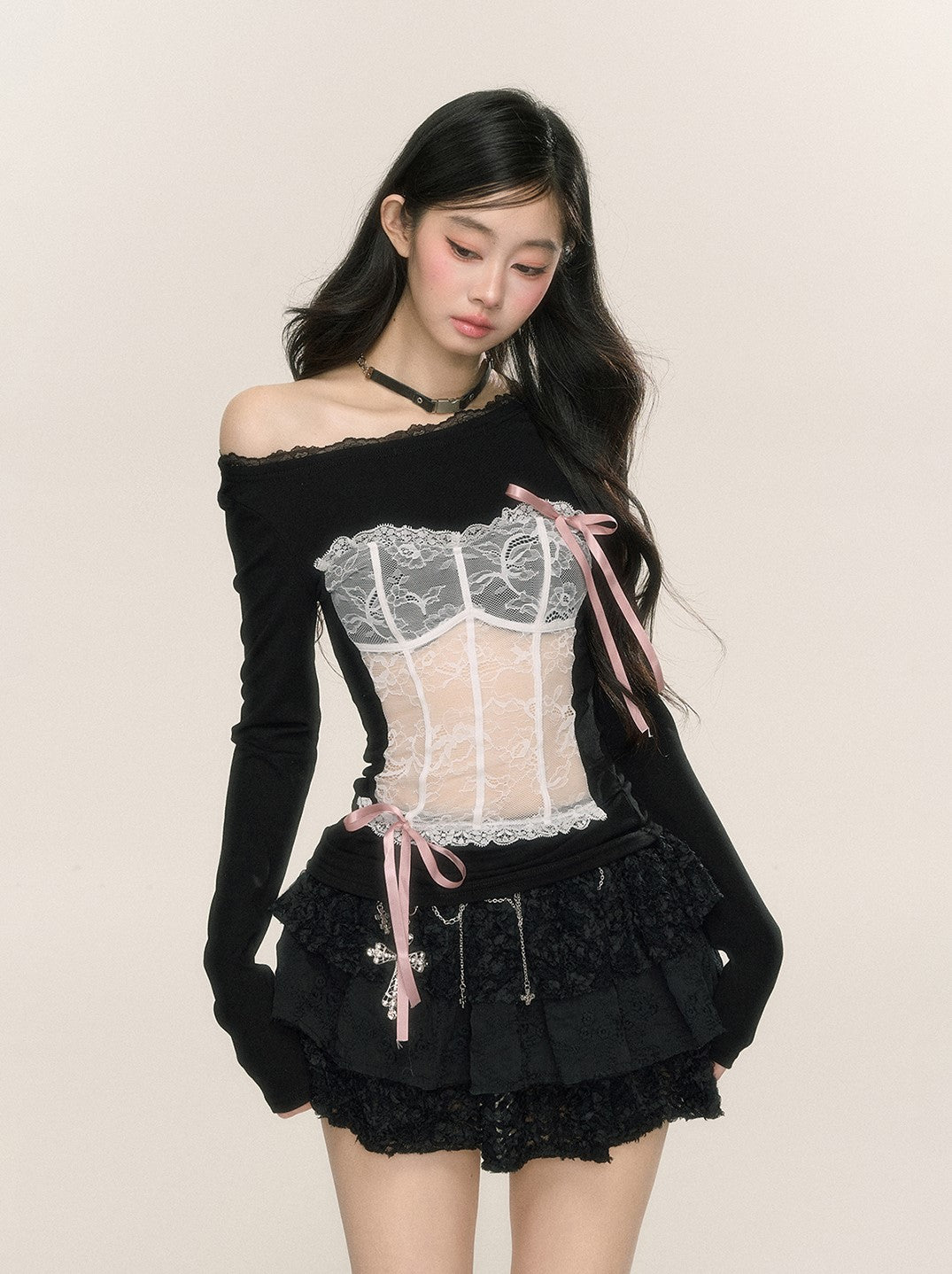 Slightly Transparent Lace Off-shoulder T-shirt DIA0233