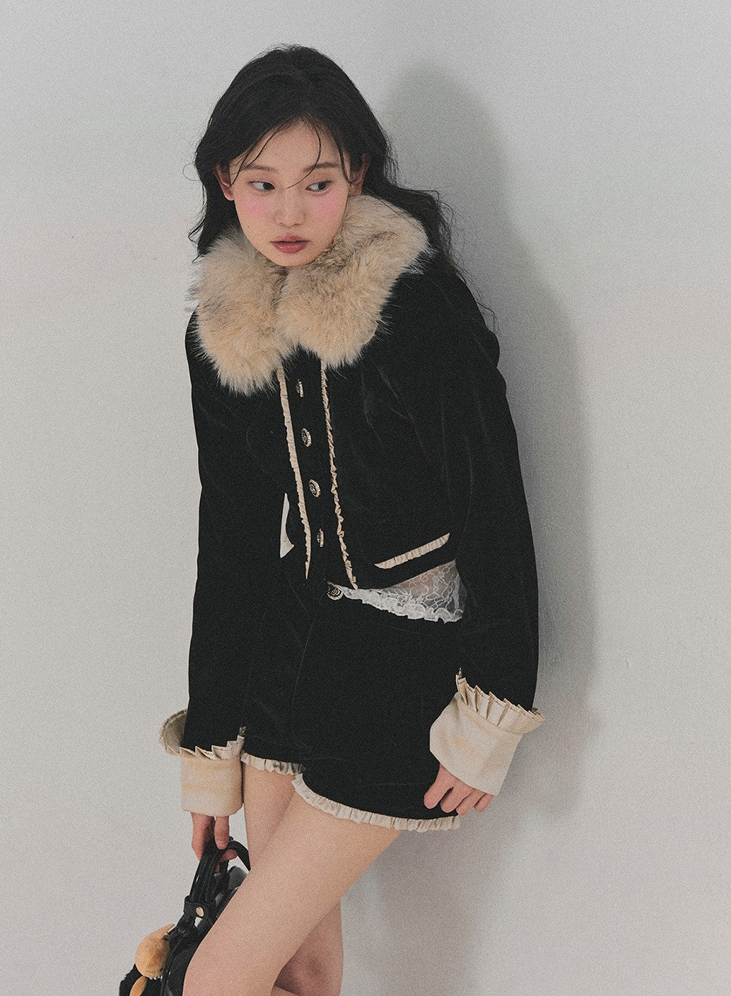 Snow Country Fur Short Jacket/Shorts DIA0702