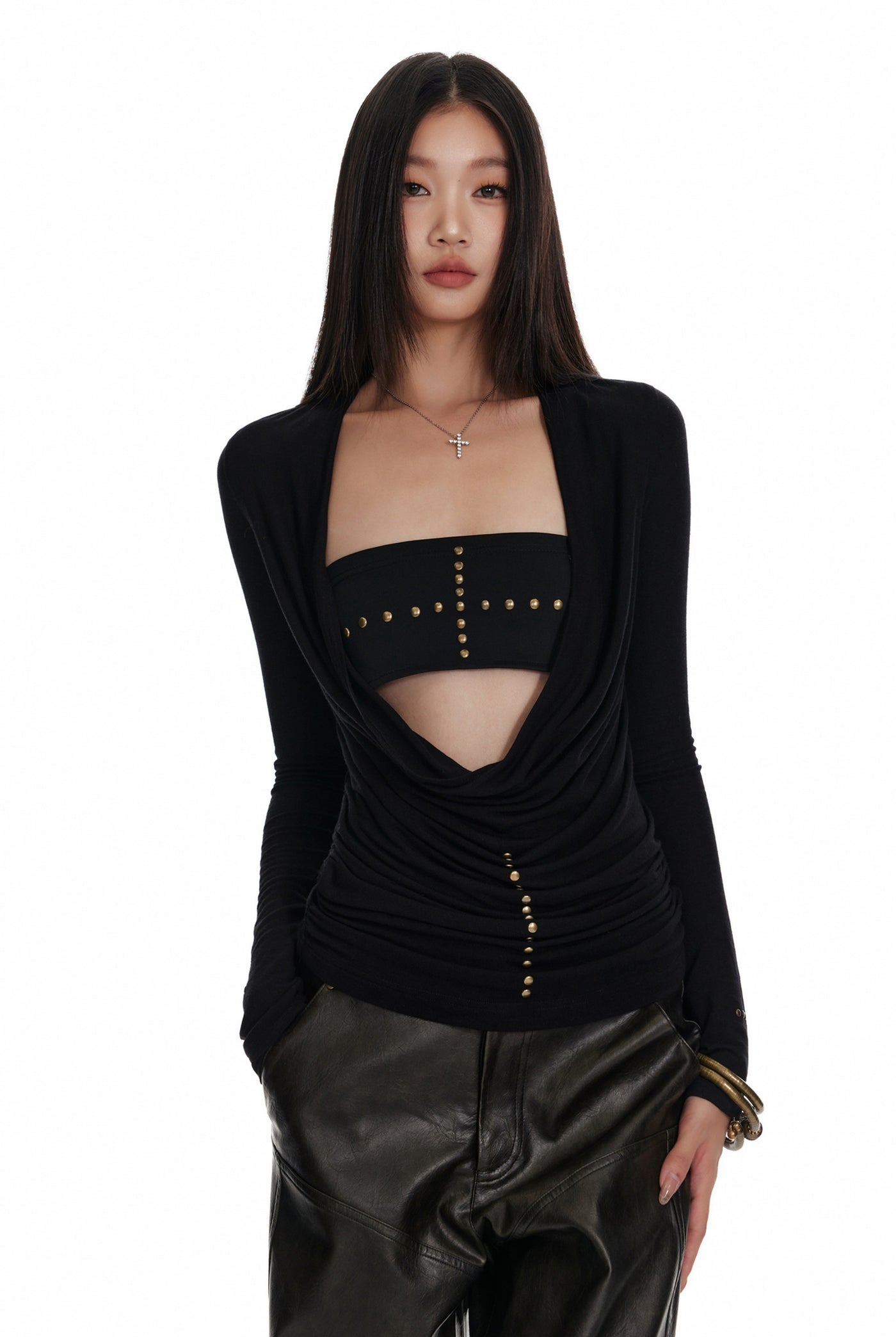 Cross Rivet Tube Top/Knitted Large V-neck Top 4MU0068