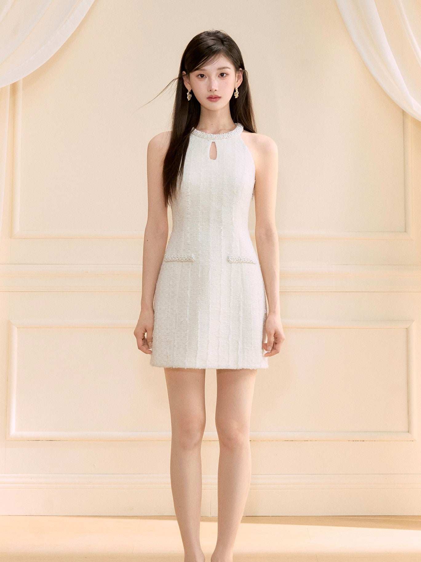White Halter Neck Beaded Dress OSH0134