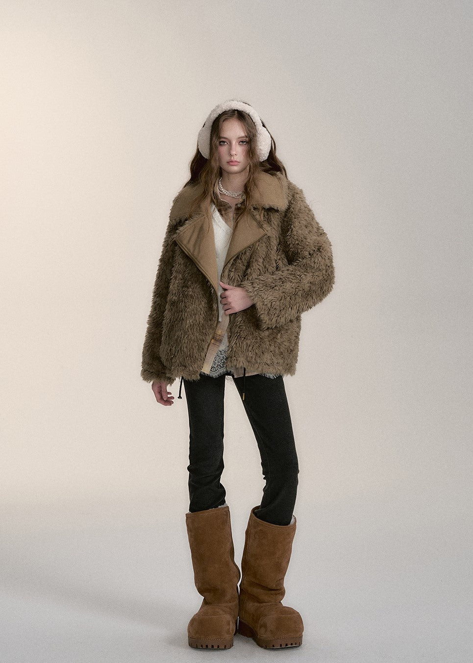 Lapel Two-wear Warm Plush Loose Fur Coat VIA0185