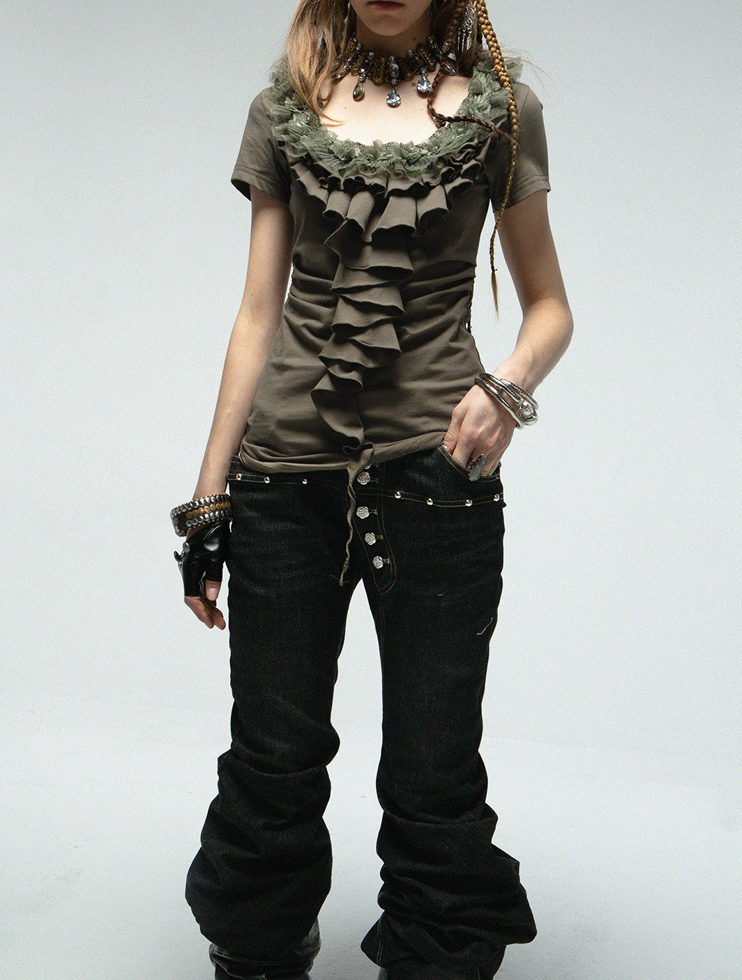 Multi-layer Lace Ruffles T-shirt DOU0107